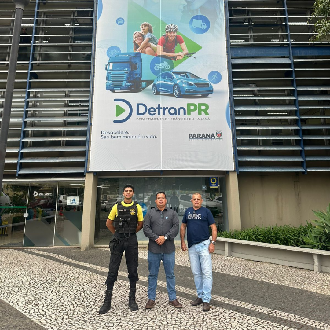 Prefeitura de Sarandi firma convênio com Detran-PR para recolhimento de veículos abandonados e melhorias na sinalização viária